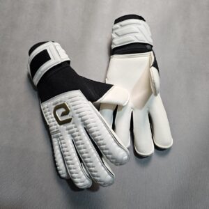 دستکش دروازه بانی با کیفیت